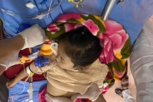 Bé gái 6 tuổi nguy kịch vì bị sặc kẹo