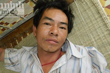 Nghịch tử bạo hành cha, thiêu sống chú 