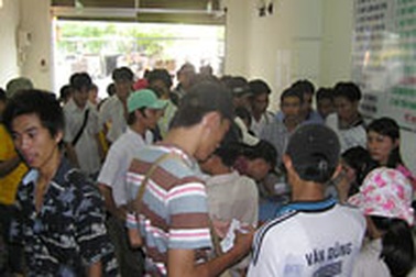 TPHCM: Một trung tâm luyện thi đại học bị "tẩy chay"