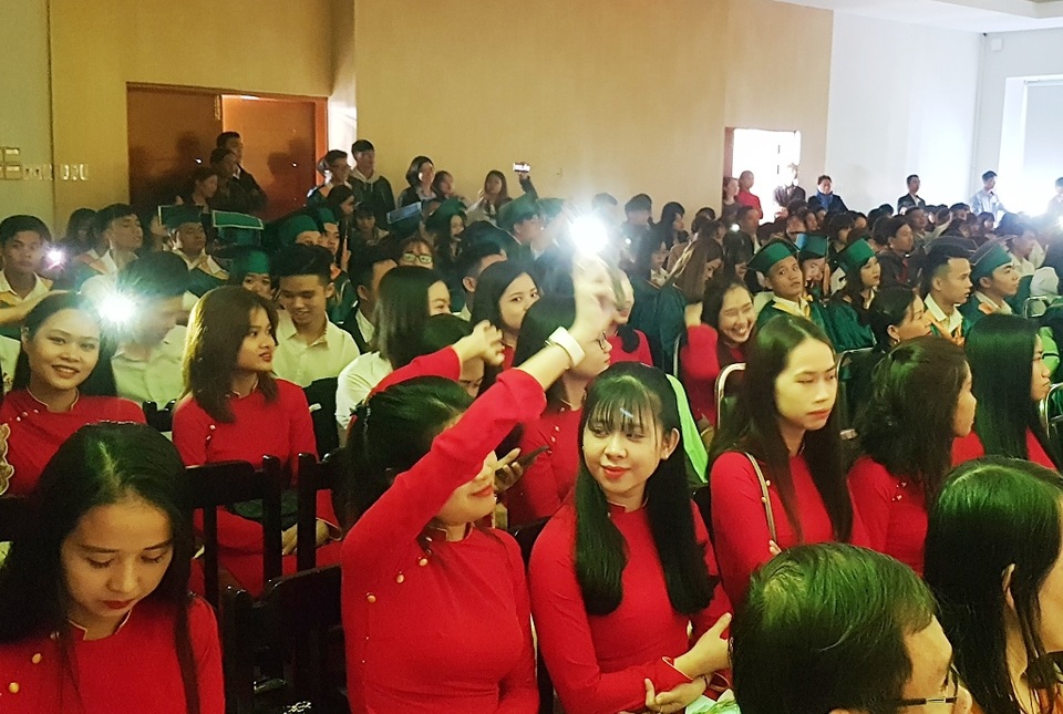 Cung cấp hơn 300 nhân lực du lịch cho miền Trung Tây Nguyên - 4 Cung cấp hơn 300 nhân lực du lịch cho miền Trung Tây Nguyên - 4