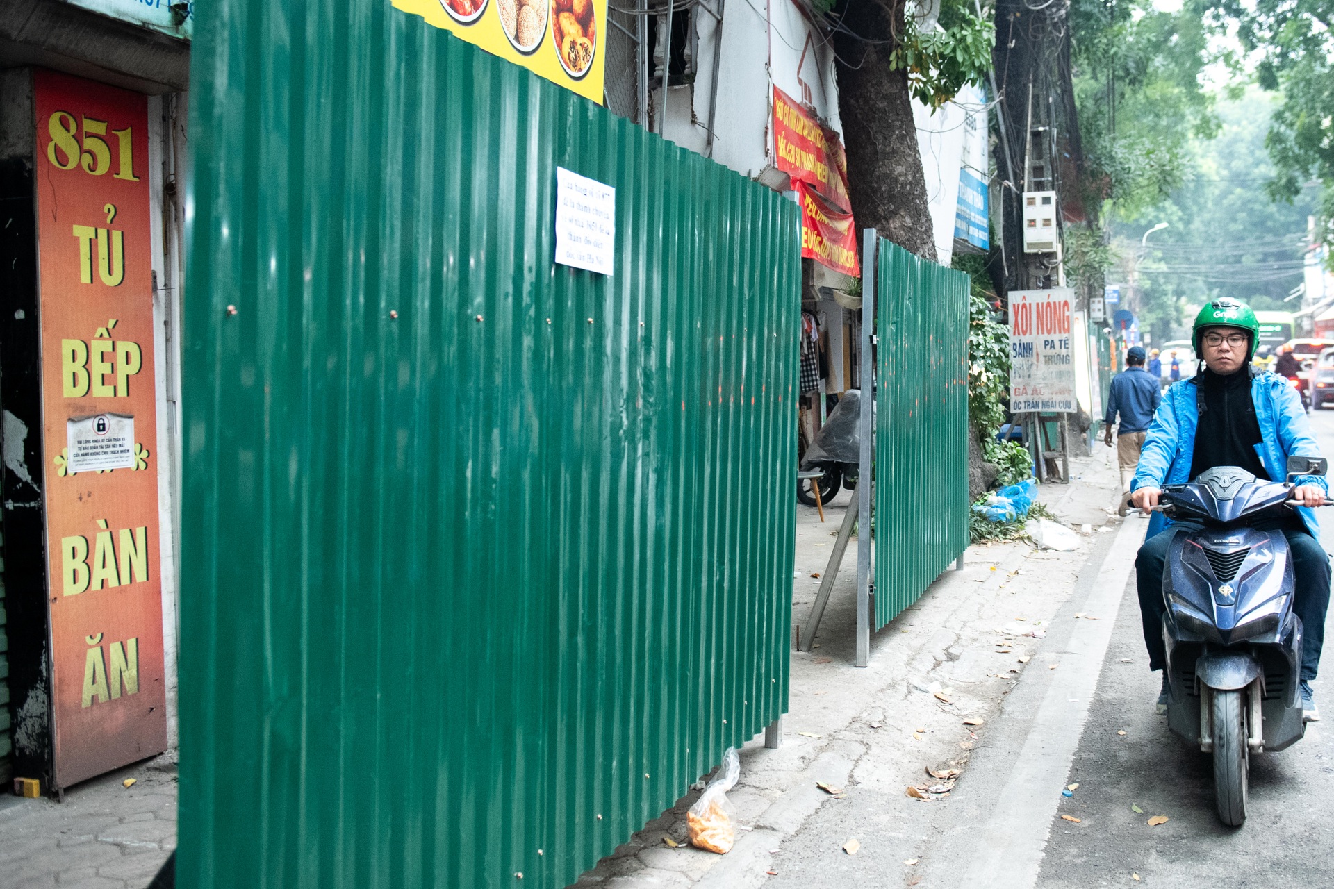 Tất bật công tác giải phóng mặt bằng tuyến đường đắt nhất hành tinh - 5