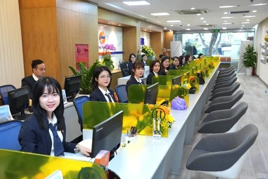 Công ty con trai bầu Hiển lên tiếng vụ sếp Petrosetco bị bắt