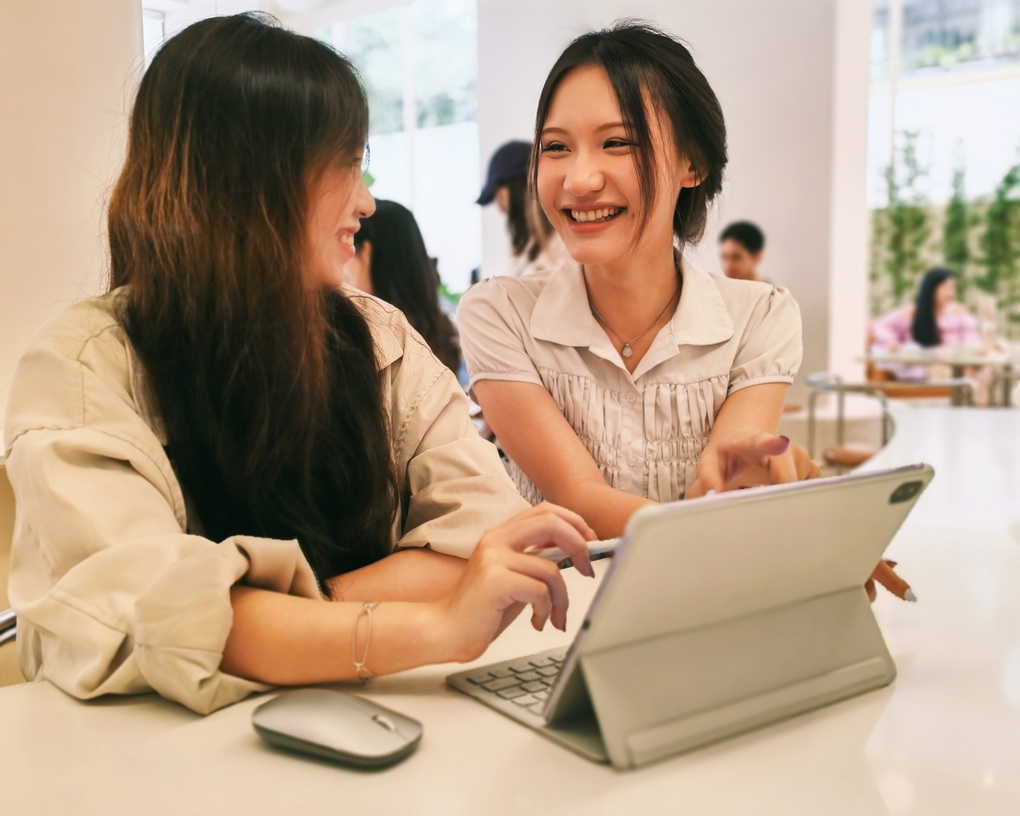 Nouvelle tablette HUAWEI MatePad 11.5 PaperMatte - Un cadeau technologique pour les jeunes - 3 Máy tính bảng HUAWEI MatePad 11.5 PaperMatte mới - Món quà công nghệ cho người trẻ - 3