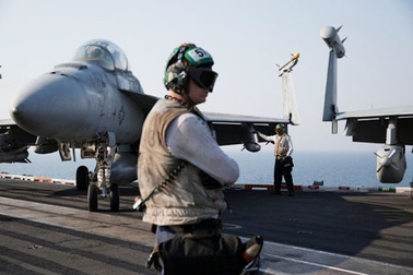 Mỹ: Vụ bê bối “xào nấu” báo cáo tình báo