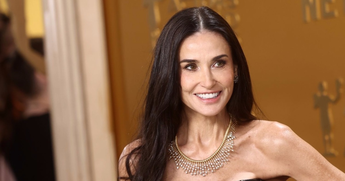 Demi Moore Chiến Thắng Tại SAG 2025: Giải Nữ Chính Xuất Sắc Cho Phim Kinh Dị 'The Substance'