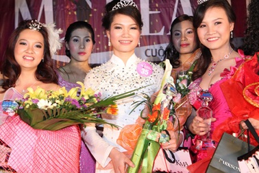 Người đẹp MB khoe sắc