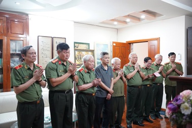 Tưởng niệm các cố lãnh đạo Bộ Công an