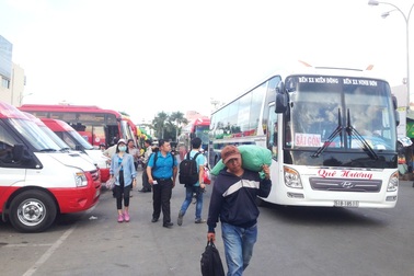 Dở khóc dở cười chuyện mua vé xe Tết qua mạng