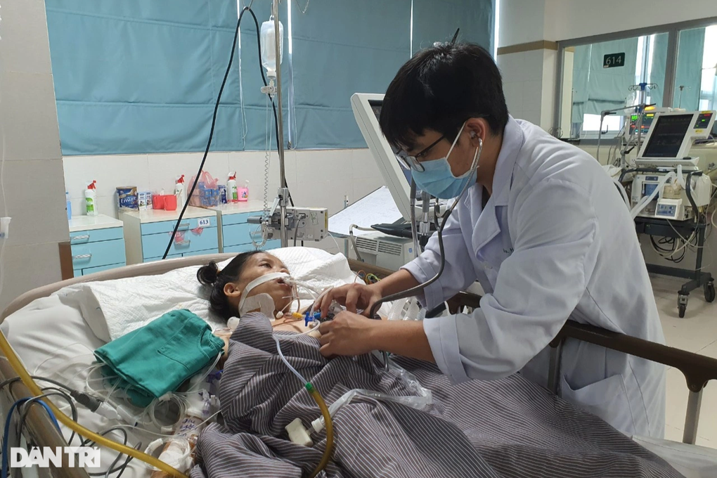 Bác sĩ kêu gọi các tấm lòng nhân ái cứu giúp sản phụ còn cơ hội sống - 1 Bác sĩ kêu gọi các tấm lòng nhân ái cứu giúp sản phụ còn cơ hội sống - 1