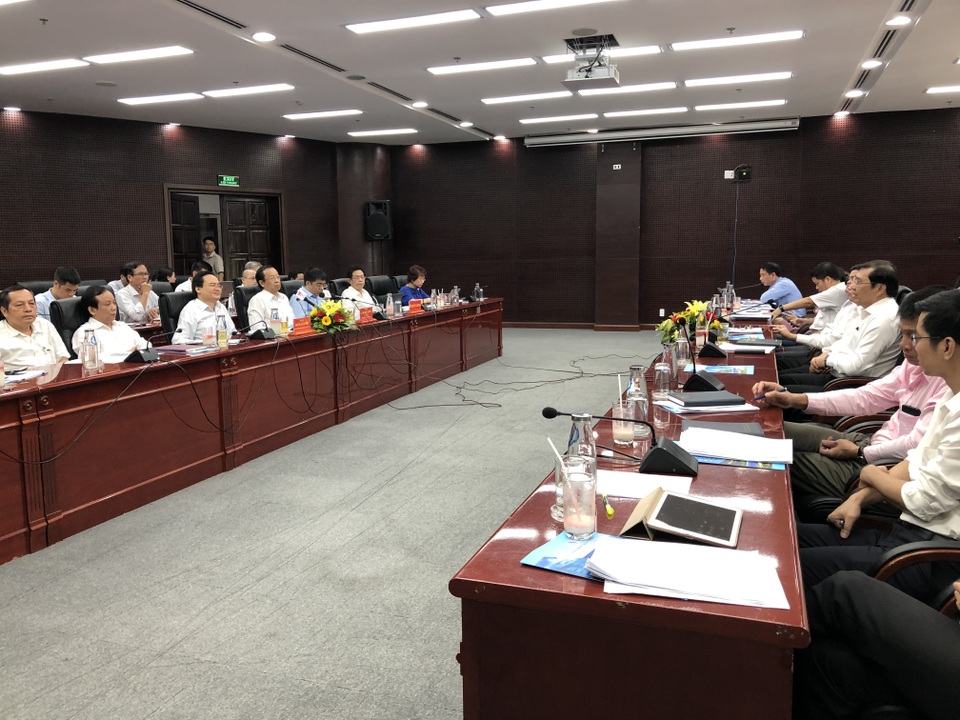 Bộ GDĐT và Đà Nẵng bàn cách tháo “nút thắt” dự án làng đại học - 1 Bộ GDĐT và Đà Nẵng bàn cách tháo “nút thắt” dự án làng đại học - 1