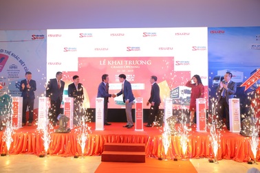 Khai trương đại lý xe thương mại Isuzu i-Trucks Tây Bắc Sài Gòn