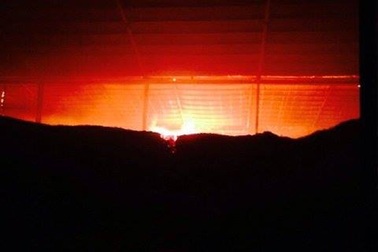 Kho mì vẫn âm ỉ cháy sau 1 tuần bốc hỏa, Bộ Công an vào cuộc điều tra