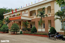 Toàn bộ lãnh đạo xã bỏ nhiệm sở đi du lịch dù chưa nghỉ lễ