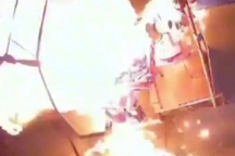 Khởi tố vụ án người phụ nữ bị ném bom xăng, bốc cháy như đuốc