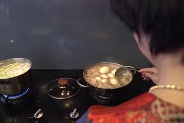 OMO Tết 2018 - Tết Trọn Vẹn - OMO mang Tết Trọn Vẹn đến với các em khoa Nhi, bệnh viện Ung Bướu