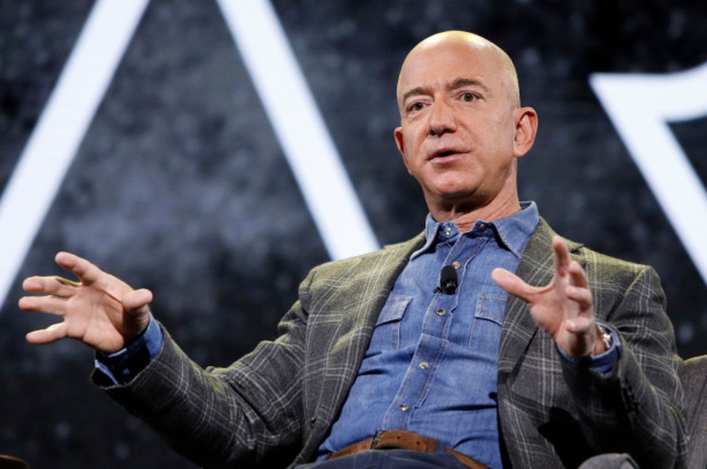 Ông chủ Amazon nghỉ hưu với khối tài sản khủng - 1 Ông chủ Amazon nghỉ hưu với khối tài sản khủng - 1