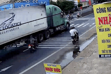 Những kiểu sang đường "thách thức tử thần"