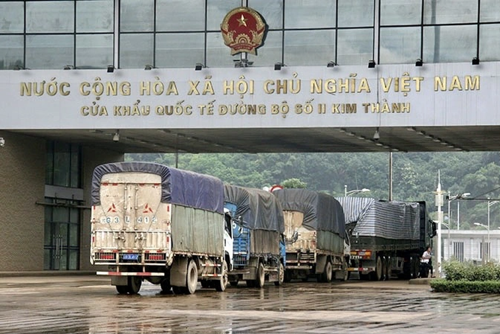 Trung Quốc thí điểm nhập khẩu trở lại hoa quả tươi Việt Nam - 1 Trung Quốc thí điểm nhập khẩu trở lại hoa quả tươi Việt Nam - 1