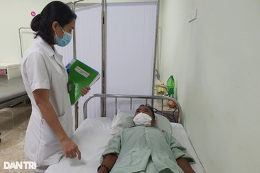 Người đàn ông cả đời côi cút, thoi thóp sau tai nạn đã được phẫu thuật