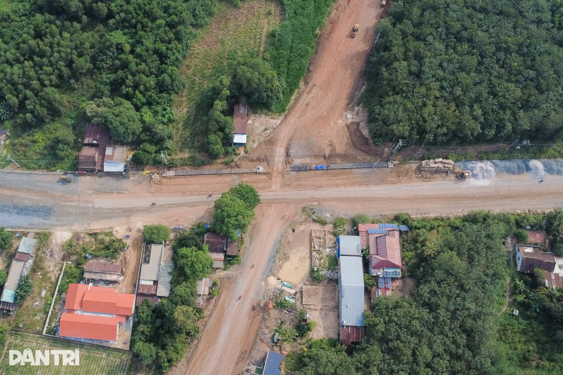Những điểm nghẽn tại dự án đường Hồ Chí Minh qua Tây Ninh - 2 Những điểm nghẽn tại dự án đường Hồ Chí Minh qua Tây Ninh - 2