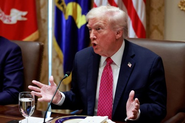 Tổng thống Trump kêu gọi Nga - Ukraine ngừng bắn dọc chiến tuyến