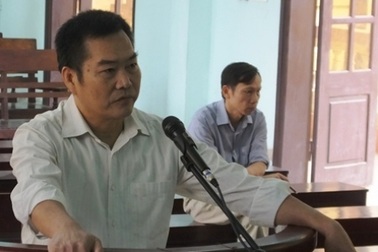 Hiệu phó trường trung cấp bị kết án về tội trốn thuế