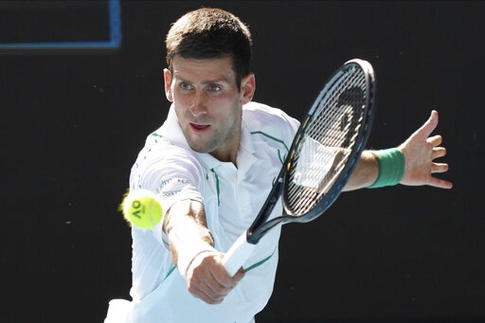 Australian Open: Djokovic thắng nhàn, Federer vất vả đi tiếp sau loạt tie-break nghẹt thở - 1 Australian Open: Djokovic thắng nhàn, Federer vất vả đi tiếp sau loạt tie-break nghẹt thở - 1