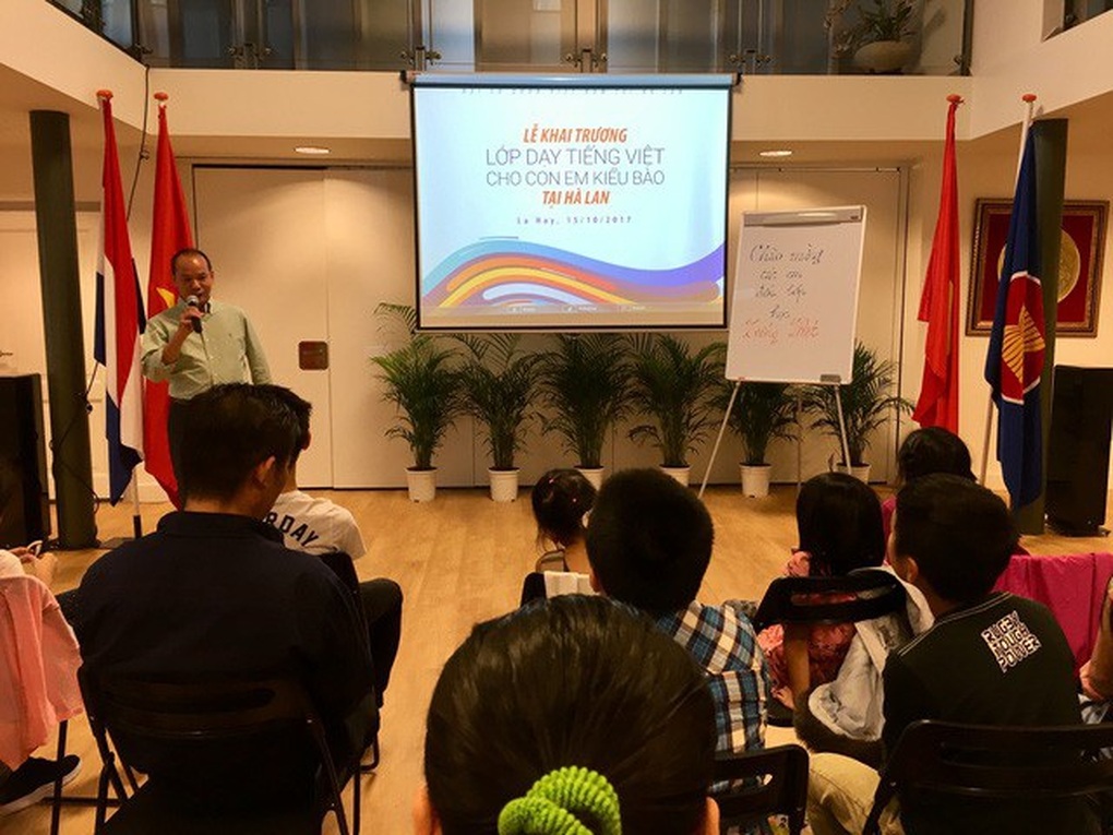 Tôn vinh tiếng Việt ở nước ngoài vào ngày 8/9 hàng năm - 1 Tôn vinh tiếng Việt ở nước ngoài vào ngày 8/9 hàng năm - 1
