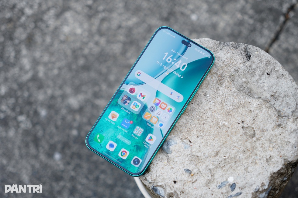 Đánh giá chi tiết Honor X8c: Mỏng nhẹ, thiếu kết nối 5G - 7