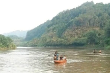 Tìm thấy thi thể nam thanh niên nhảy sông ở Lào Cai
