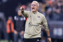 Đội tuyển Brazil bổ nhiệm HLV mới