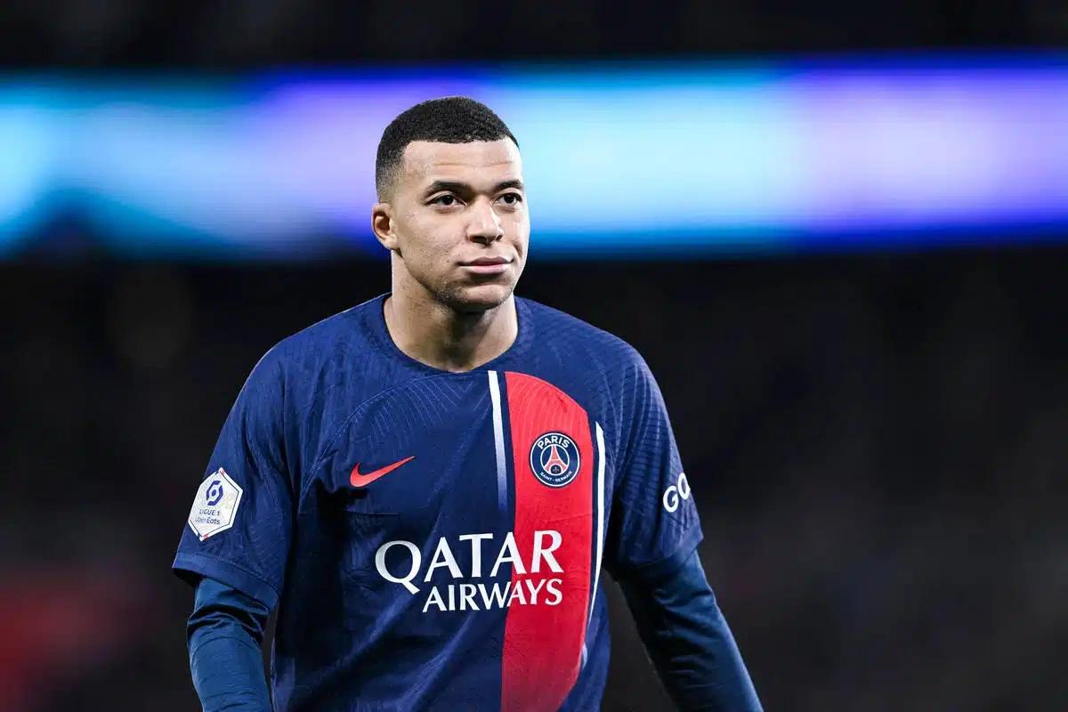 Bận thi đấu ở Euro 2024, Kylian Mbappe vẫn kiện PSG để đòi 100 triệu euro - 2