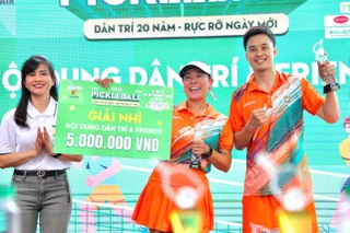 Cặp đôi CLB Pickleball Nghệ sĩ Hà Nội là Á quân nội dung Dân trí & Friends - 11
