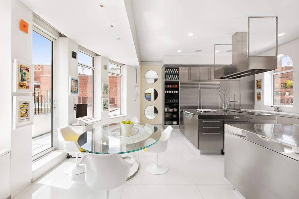 Bên trong căn penthouse đẳng cấp giá 45 triệu USD của tỷ phú Mỹ - 9 Bên trong căn penthouse đẳng cấp giá 45 triệu USD của tỷ phú Mỹ - 9