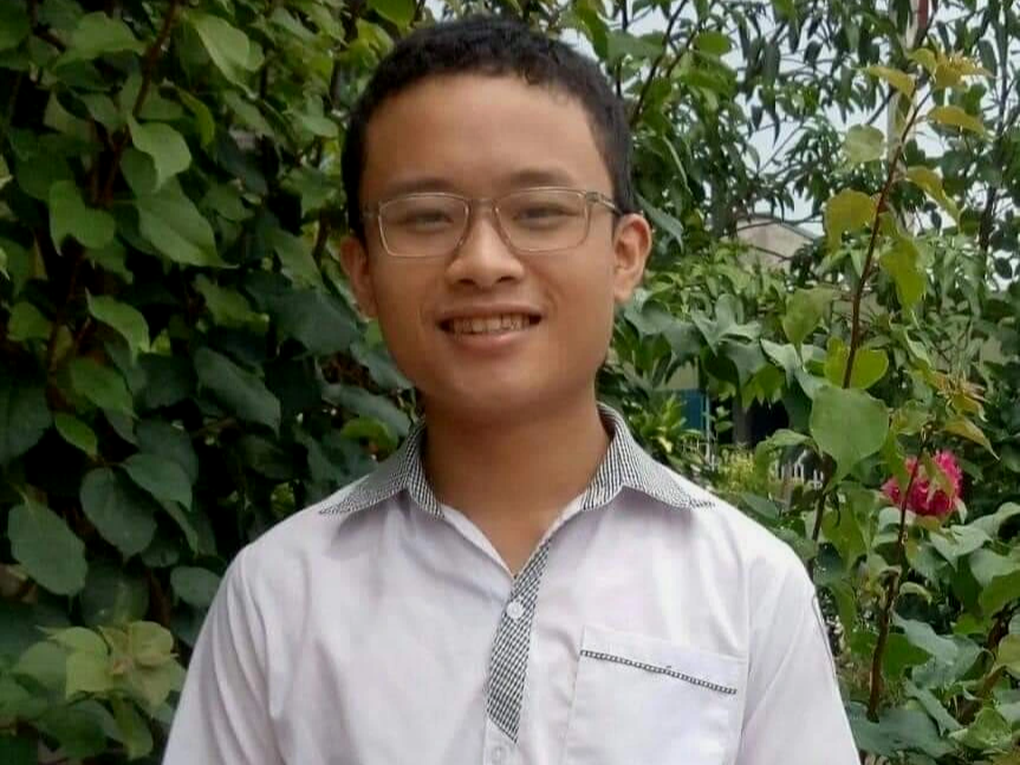Em trai giành giải Nhất, anh giải Nhì học sinh giỏi quốc gia - 1 Em trai giành giải Nhất, anh giải Nhì học sinh giỏi quốc gia - 1