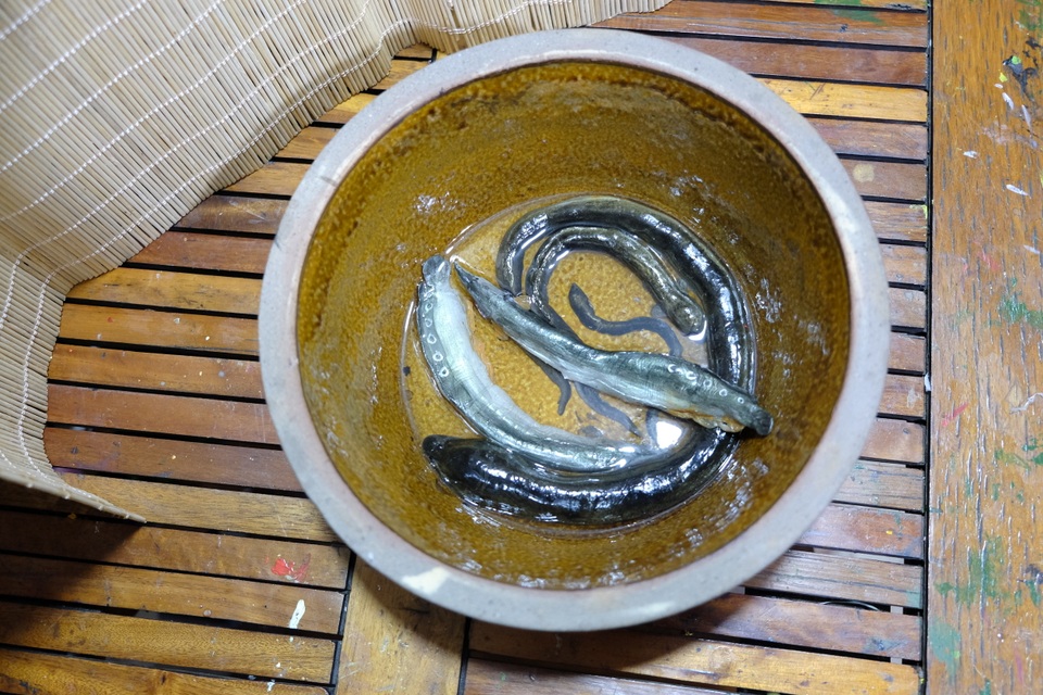 Chàng trai thổi hồn đặc sản miền Tây vào đất sét Việt - 11 Chàng trai thổi hồn đặc sản miền Tây vào đất sét Việt - 11