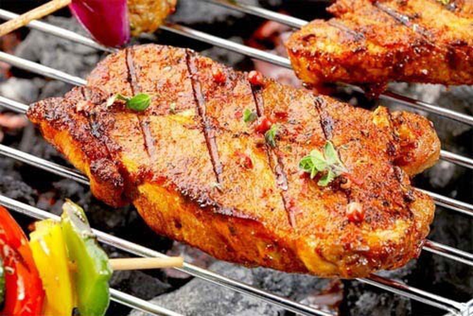 Ăn thịt nướng sai cách có thể gây ung thư và nhiều bệnh nguy hiểm - 1 Ăn thịt nướng sai cách có thể gây ung thư và nhiều bệnh nguy hiểm - 1