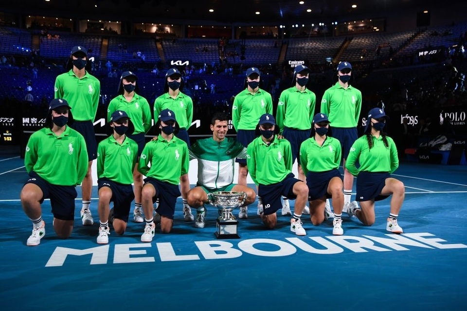 Đánh bại Medvedev, Djokovic vô địch Australian Open 2021 - 17 Đánh bại Medvedev, Djokovic vô địch Australian Open 2021 - 17