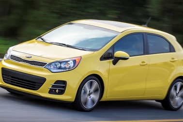 Kia Rio có một số thay đổi ở phiên bản 2016