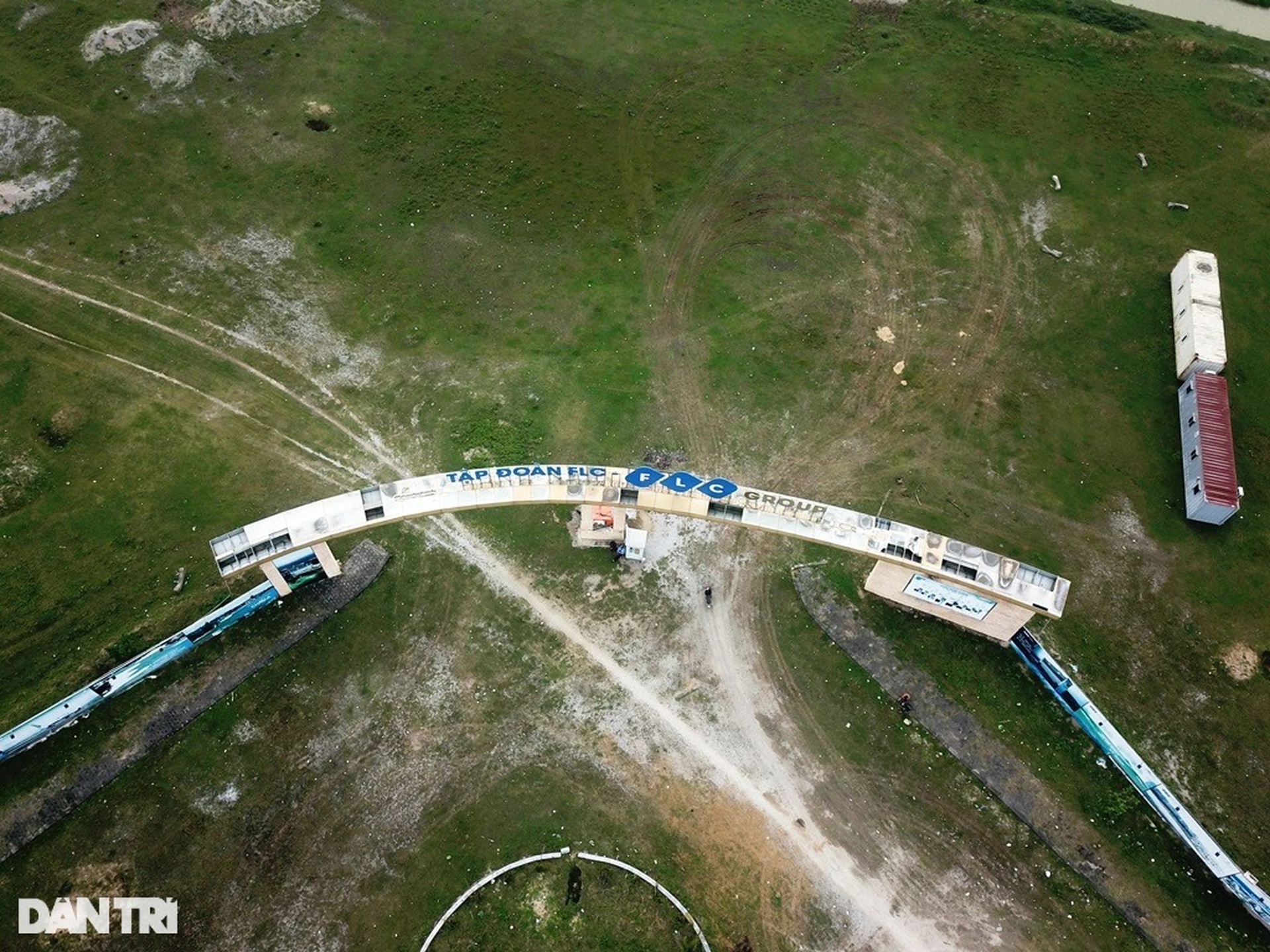 Bãi thả trâu bò - Hình hài dự án 2.300 tỷ đồng của FLC sau gần 1 thập kỷ - 10 Bãi thả trâu bò - Hình hài dự án 2.300 tỷ đồng của FLC sau gần 1 thập kỷ - 10