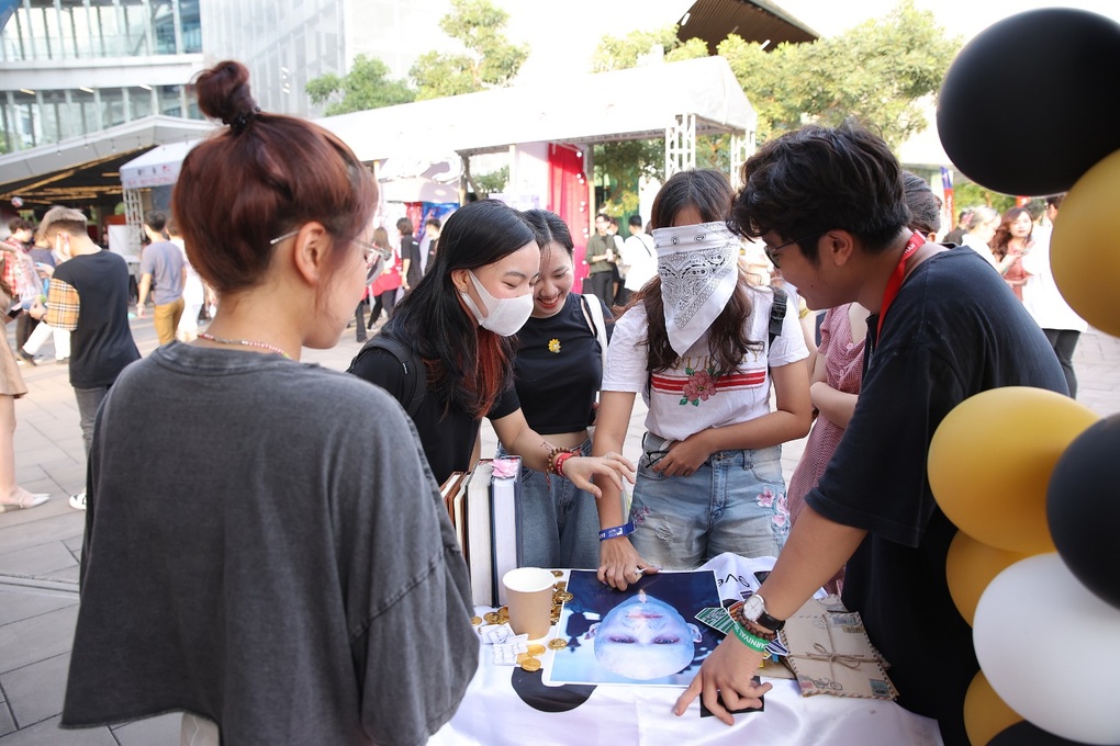 Học sinh tham gia trải nghiệm môi trường giáo dục Anh quốc - 3 Học sinh tham gia trải nghiệm môi trường giáo dục Anh quốc - 3