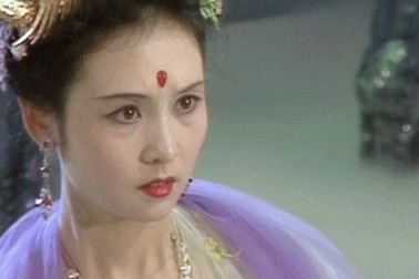 Đại mỹ nhân nào hóa thân xuất sắc nhất khi vào vai Hằng Nga?