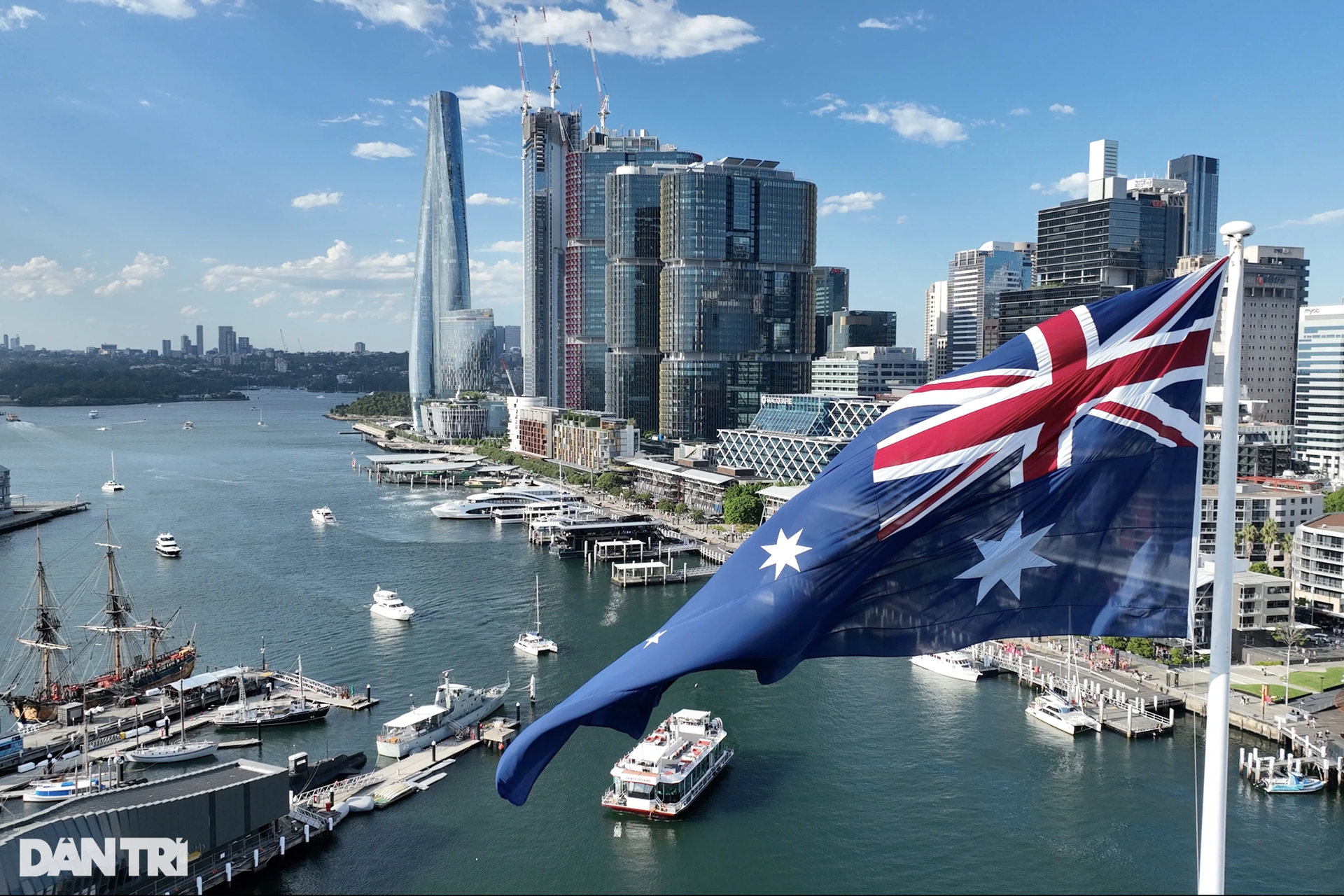 Trải nghiệm đi tàu 5 sao lênh đênh trên biển ngắm thành phố Sydney xinh đẹp - 11 Trải nghiệm đi tàu 5 sao lênh đênh trên biển ngắm thành phố Sydney xinh đẹp - 11