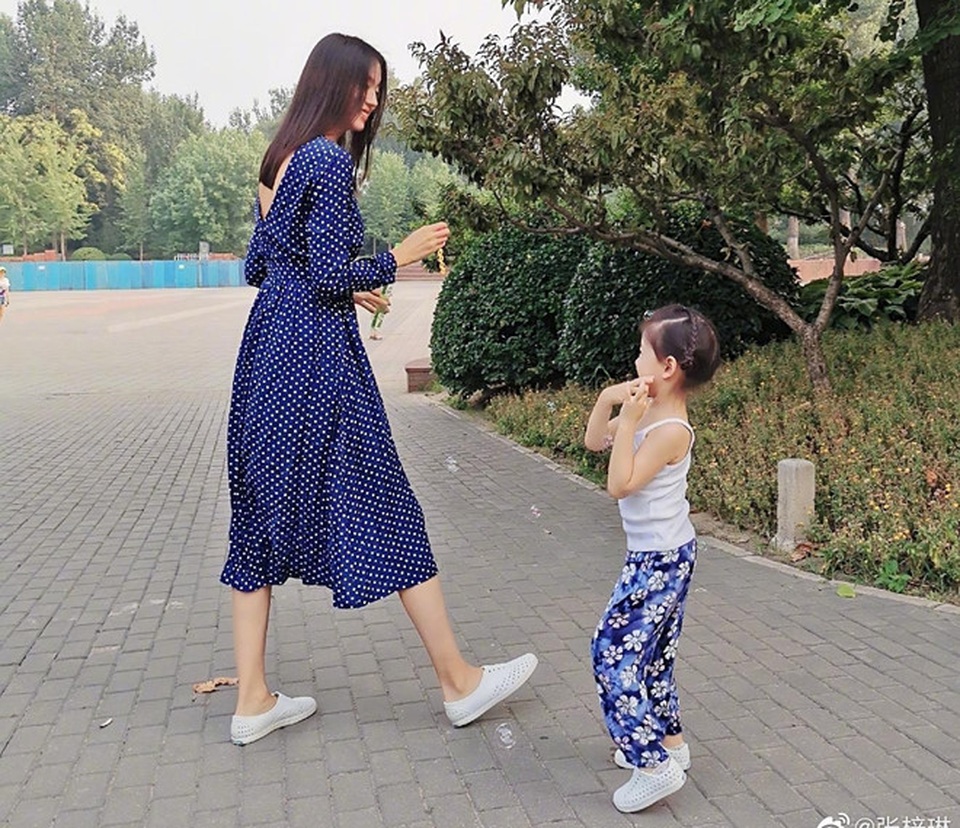 Cuộc sống kín tiếng nhưng viên mãn của cựu Hoa hậu Thế giới - 19 Cuộc sống kín tiếng nhưng viên mãn của cựu Hoa hậu Thế giới - 19