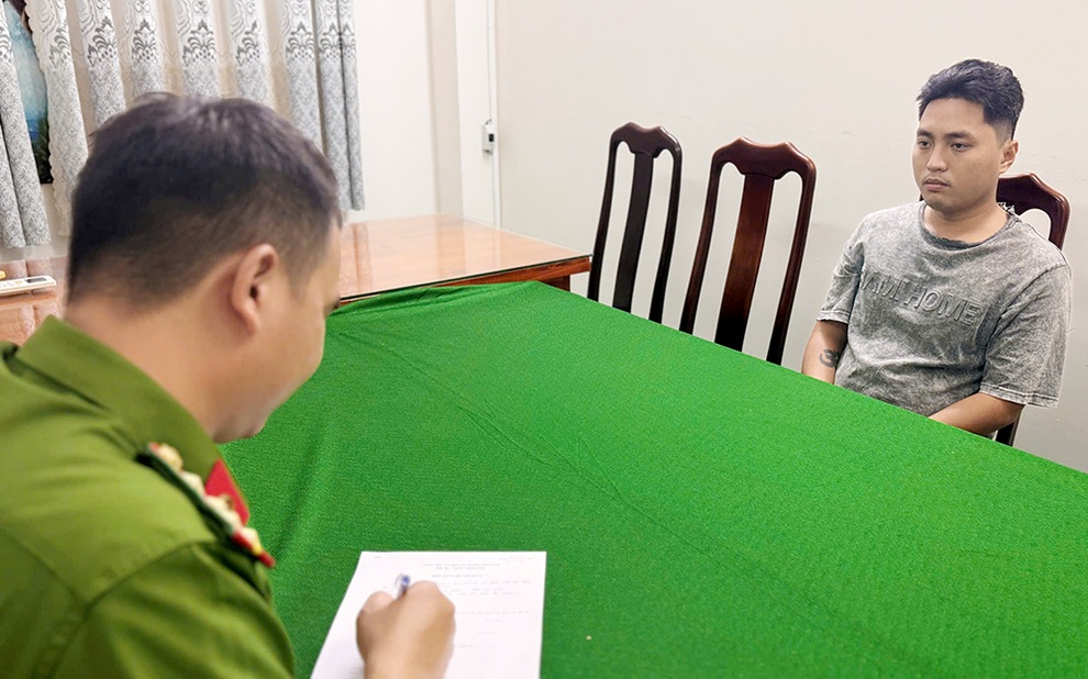 Nhân viên soát vé phà bị khách chém trọng thương - 1