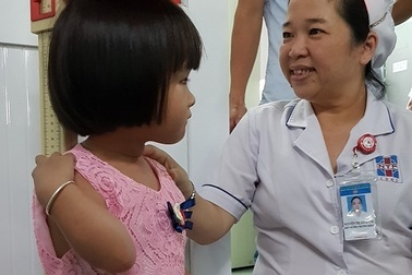 Thúc chiều cao cho trẻ coi chừng “tiền mất tật mang”