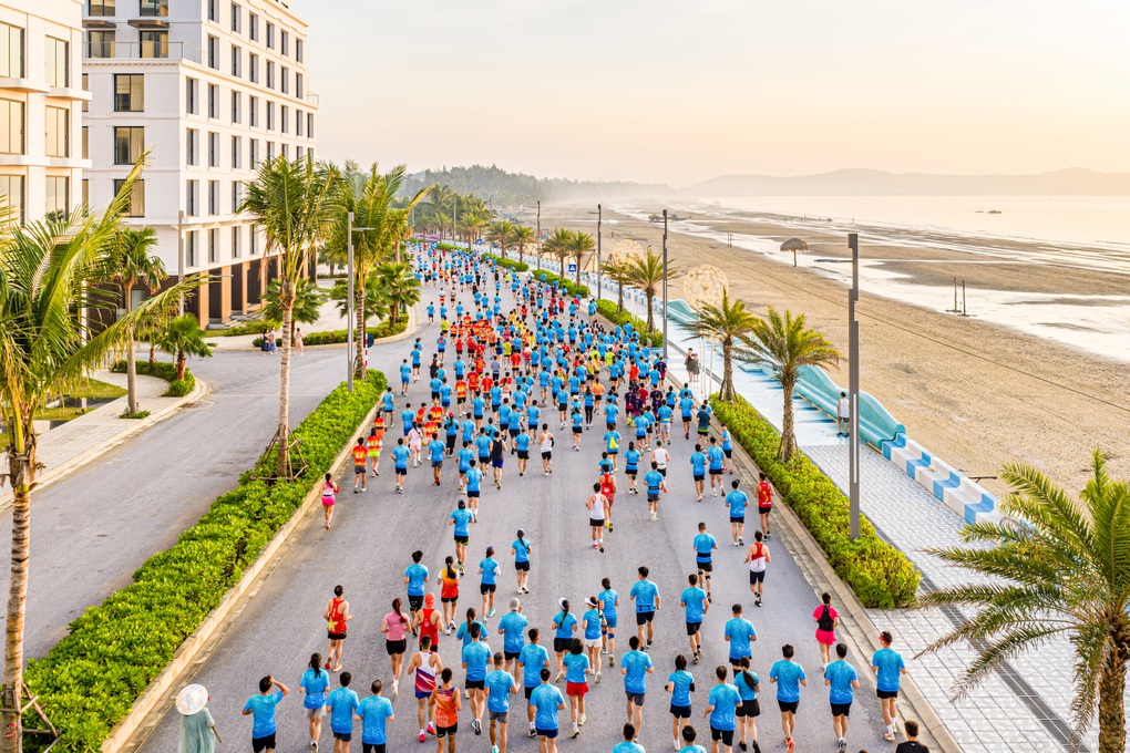 Gần 3.000 người tham gia giải chạy Vlasta Race 2025 do Văn Phú tổ chức - 2 Gần 3.000 người tham gia giải chạy Vlasta Race 2025 do Văn Phú tổ chức - 2