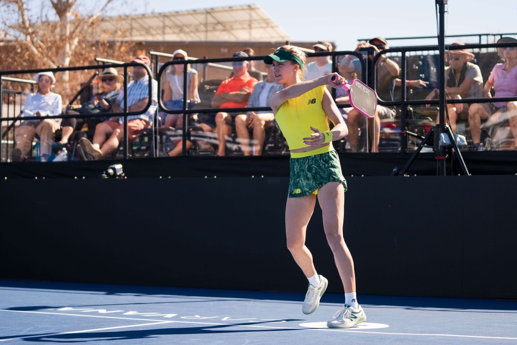 Những bộ trang phục đẹp nhất ở giải đấu pickleball tại Mỹ - 5 Những bộ trang phục đẹp nhất ở giải đấu pickleball tại Mỹ - 5
