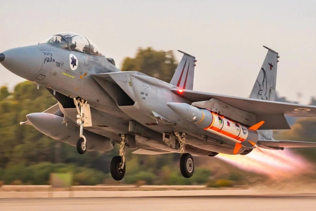 Bí ẩn tên lửa Israel dùng để hạ sát Lãnh tụ Tối cao Iran - 1