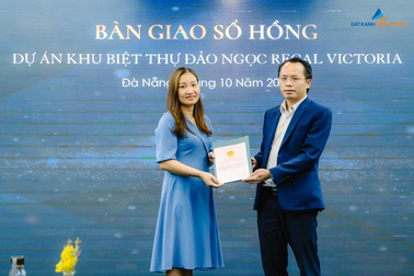 Đất Xanh Miền Trung bàn giao sổ hồng dự án Regal Victoria sau 8 tháng xây dựng